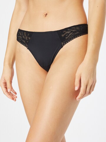 Calvin Klein Underwear Thong in Black: front