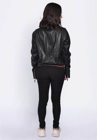 MUSTANG Between-Season Jacket in Black