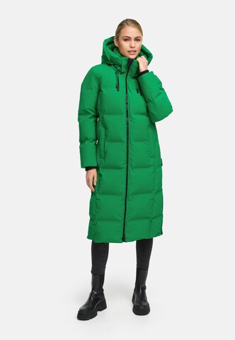 Cappotto funzionale 'Tikoraa 16' di MARIKOO in verde: frontale