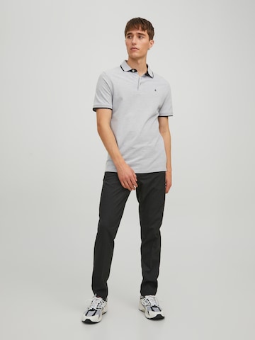 JACK & JONES Poloshirt 'JJPaulos' in Grau