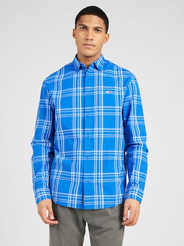 Tommy Jeans Regular fit Button Up Shirt in Blue: front