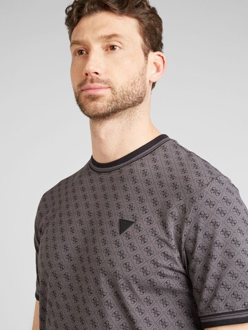 GUESS Bluser & t-shirts 'MARSHALL' i grå