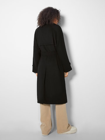 Manteau mi-saison Bershka en noir