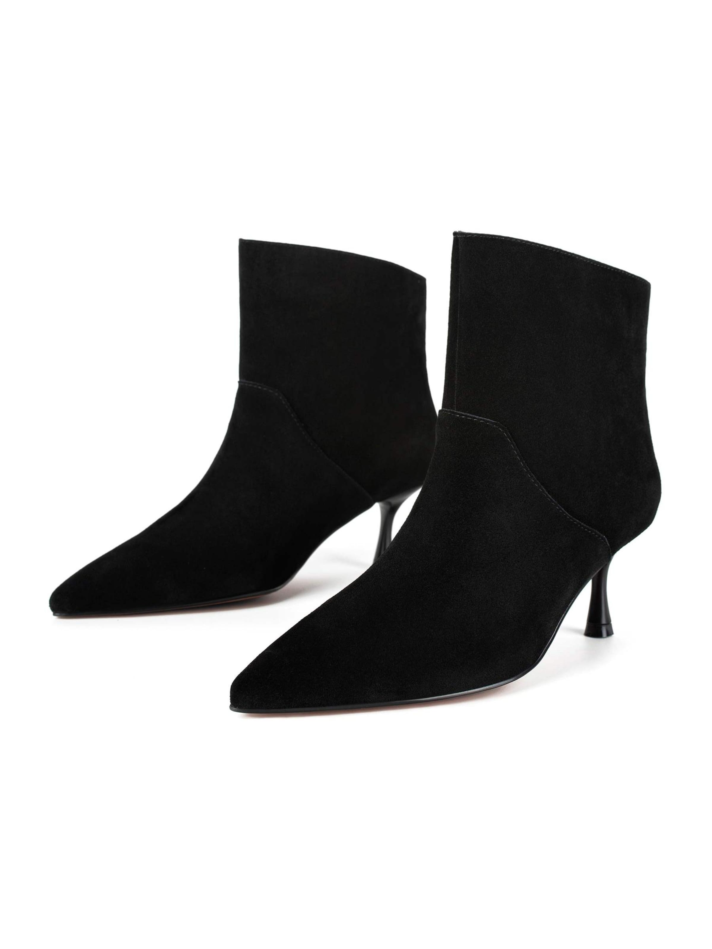 L37 HANDMADE SHOES Ankelstøvler 'SUPERLUMINAL' i sort: forside