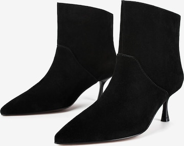 L37 HANDMADE SHOES Enkellaarsje 'SUPERLUMINAL' in Zwart: voorkant