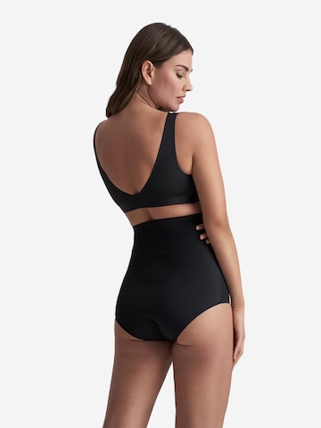 Bye Bra - Top moldeador en negro