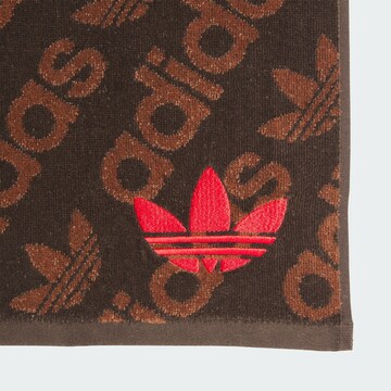 Serviette ADIDAS PERFORMANCE en marron