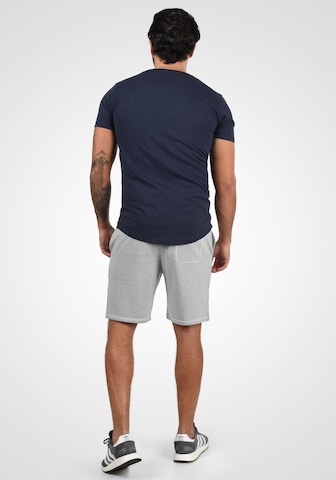 !Solid Regular Sweatshorts 'Toljan' in Grau