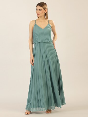 APART Kleid in Grün