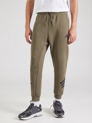 Tapered Pantaloni sportivi di ADIDAS SPORTSWEAR in verde: frontale