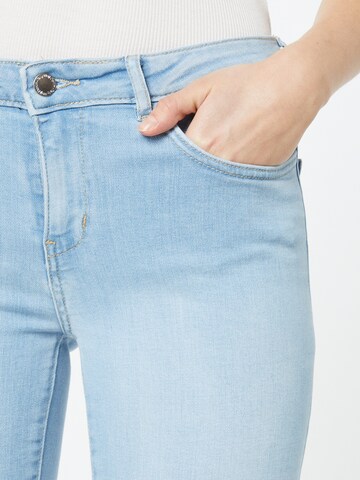 Skinny Jeans de la Tally Weijl pe albastru