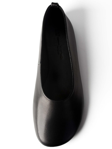 L37 HANDMADE SHOES Slip-ons 'HARMONY STEPS' in Black