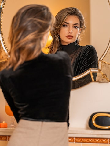 Cupshe - Top 'Long Sleeve' em preto