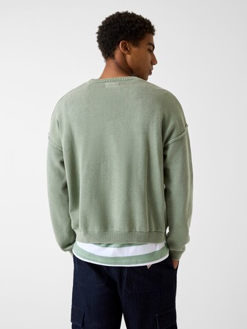 GUESS Sweater in Green