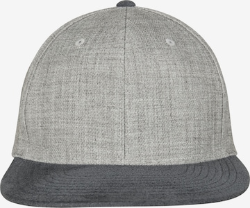 Casquette Flexfit en gris