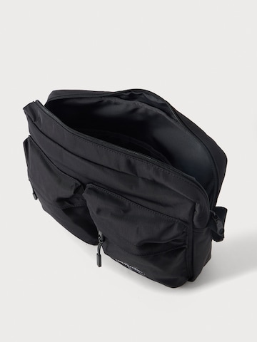 Calvin Klein Torba za čez ramo 'BOLD' | črna barva