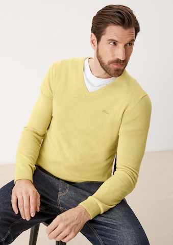 s.Oliver Sweater in Yellow