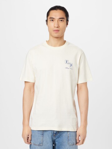 T-Shirt Filling Pieces en blanc : devant