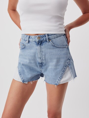 LeGer by Lena Gercke Regular Shorts 'Fatma' in Blau: predná strana