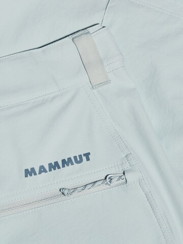 MAMMUT Slim fit Workout Pants in Green