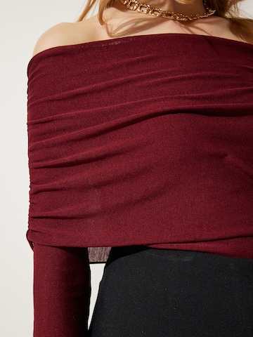 Happiness İstanbul Tröja i röd