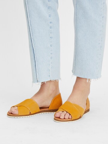 Apple of Eden Sandals in Yellow: front