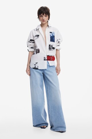 Chemisier Desigual en blanc