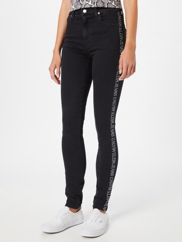 Skinny Jeans de la Calvin Klein Jeans pe negru: față