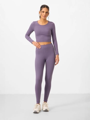 Completo per l'allenamento 'Aktive Sets' di Tommy Life in lilla