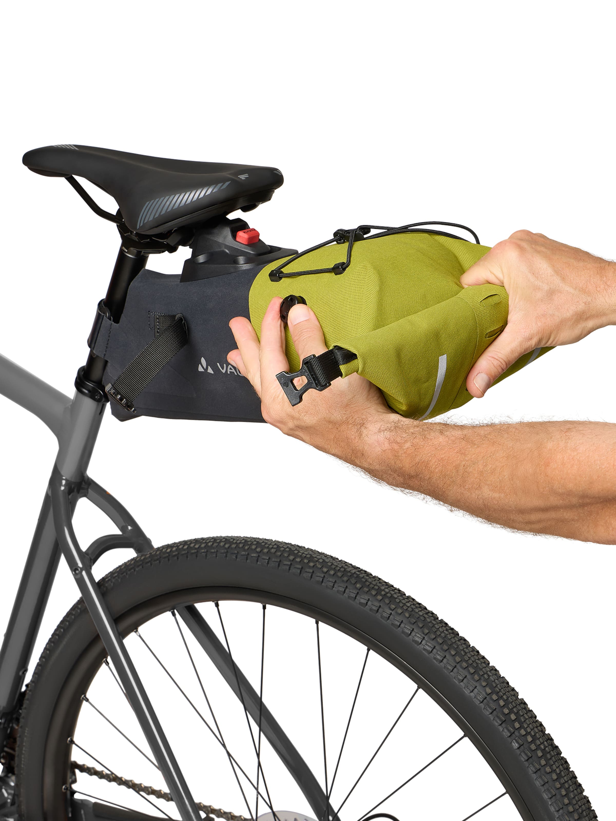 VAUDE Outdoor equipment in Green