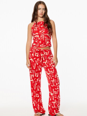 Pull&Bear Loosefit Hose in Rot