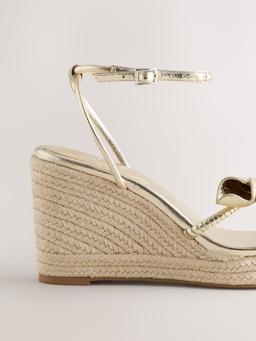 Next Sandalen met riem 'Forever Comfort' in Goud
