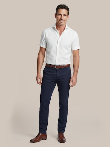 Coupe slim Chemise Suitable en blanc