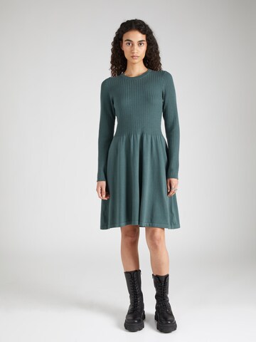 Robe 'Claire' ABOUT YOU en vert : devant