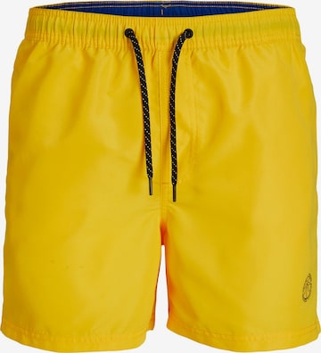 JACK & JONES Plavecké šortky 'FIJI' – žlutá: přední strana