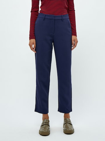 Peppercorn Regular Chino 'Nora' in Blauw: voorkant
