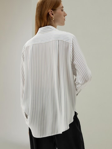 Lilysilk Bluse‌‌‌‌‌‌‌‌ in Blau