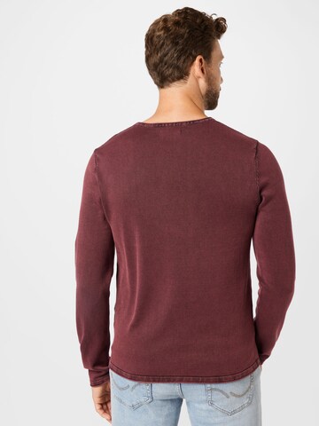 Coupe regular Pull-over 'Leo' JACK & JONES en rouge