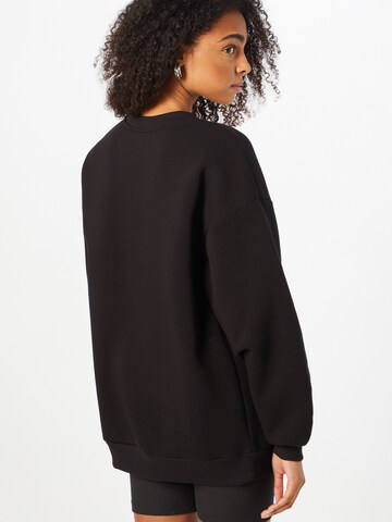 Gina Tricot Sweatshirt in Black