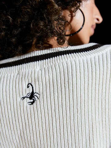 VIERVIER Sweater 'Florentine' in White