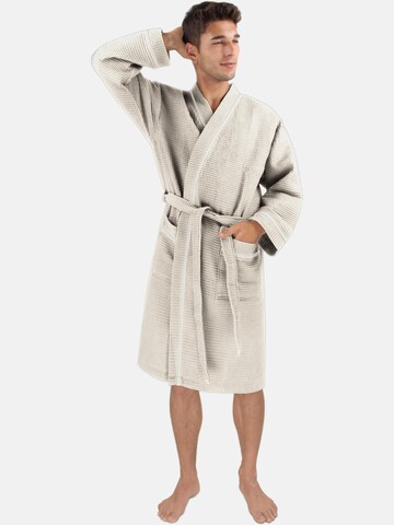 normani Short Bathrobe in Beige