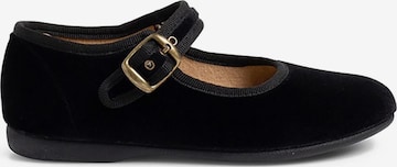 Chaussure basse Pisamonas en noir : devant