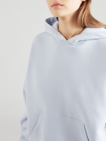 Sweat-shirt Gina Tricot en bleu