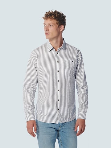 No Excess Regular fit Button Up Shirt in White: front