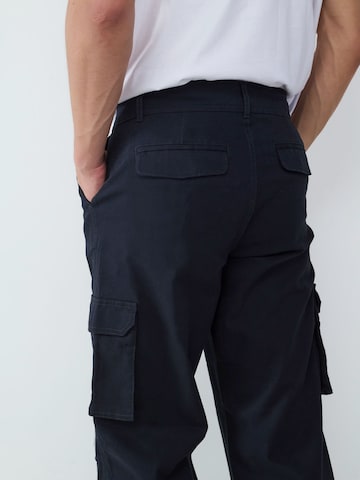 BALMOHK Tapered Gargohousut värissä musta