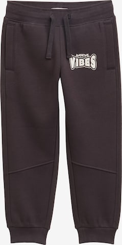 TOM TAILOR Loosefit Jogginghose mit Print in Braun: Vorderseite