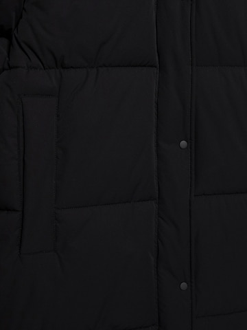 Pull&Bear Wintermantel in Zwart