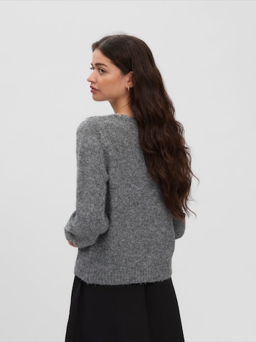 VERO MODA Плетена жилетка 'VMNOVAH' в сиво
