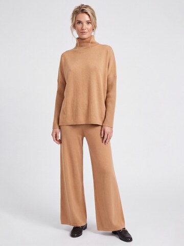 APART Pullover in Braun