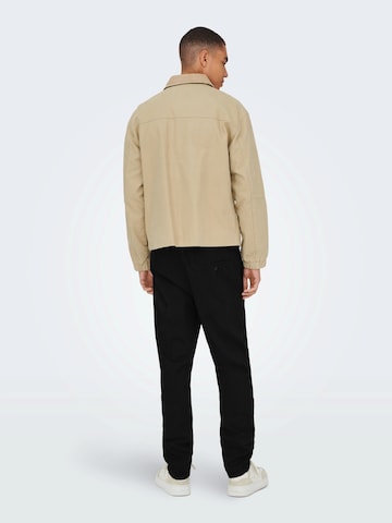 regular Pantaloni con pieghe 'ONSBOLOGNA' di Only & Sons in nero: dietro